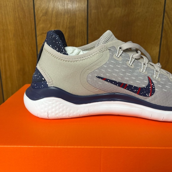 Nike free RN 2018 NWT Moon Particle Astro size 10 - Picture 4 of 6